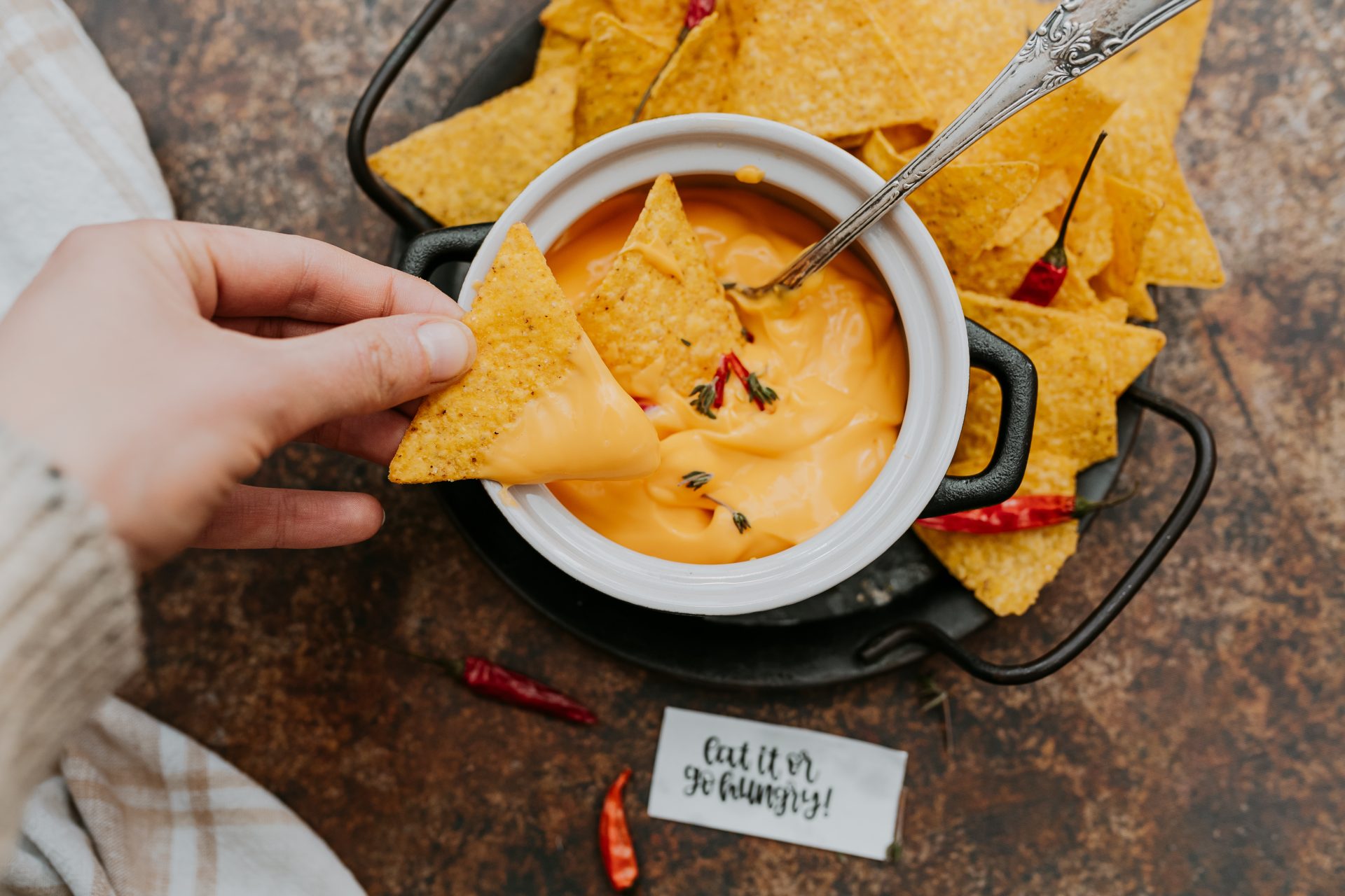 Mexican Restaurant Style White Cheese (Queso) Dip Eat it or go Hungry